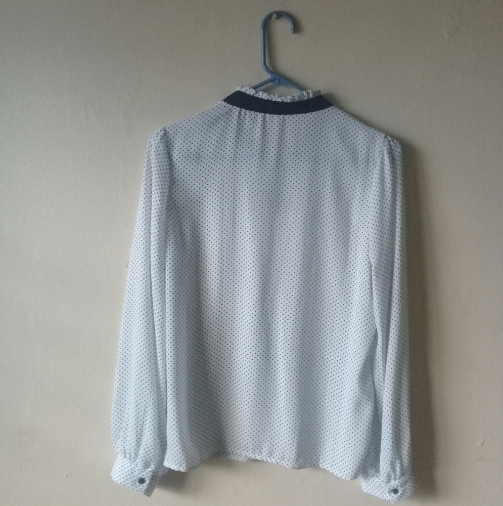Blouse - Picture 2 of 2